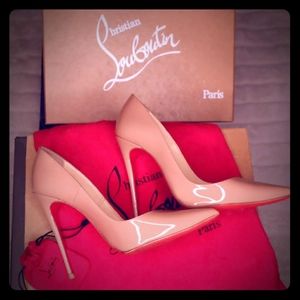 Christian Louboutin So Kate 120 mm